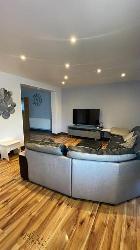 South Hornchurch House | Concorde House