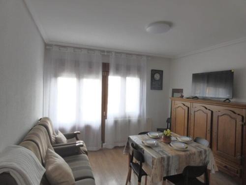 Lerin Apartment | Conde de Lerín by Clabao