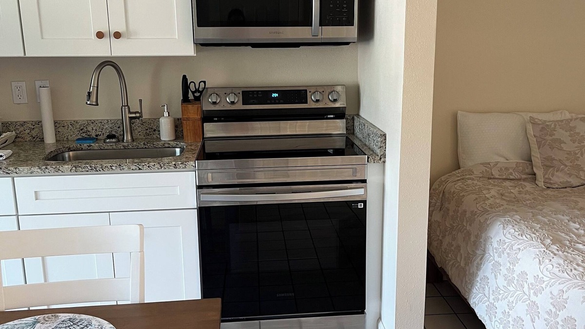 Cedar Key Condo | Condo 122 in Cedar Key Gulf View Condo newly remodeled -