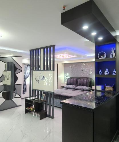 Mactan Export Processing Zone Apartment | Condo Azur Suites B316 near Airport, Netflix, Stylish, Cozy with swimming pool
