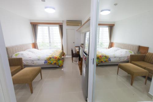 Huai Khwang Apartment | Condo I -House Laguna Garden RCA - Behind Sukhumvit-Outer CBD