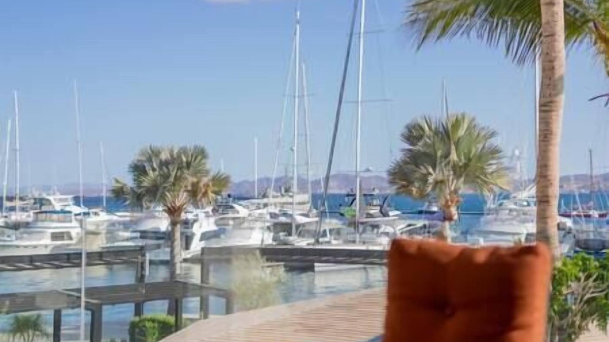 La Paz Apartment | Condo Marina at Vista Coral Downtown La Paz