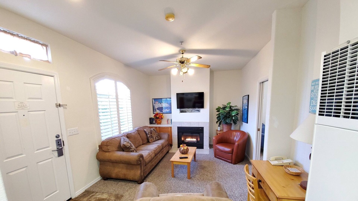 Oceano Condo | Condo-Signature-Private Bathroom-4