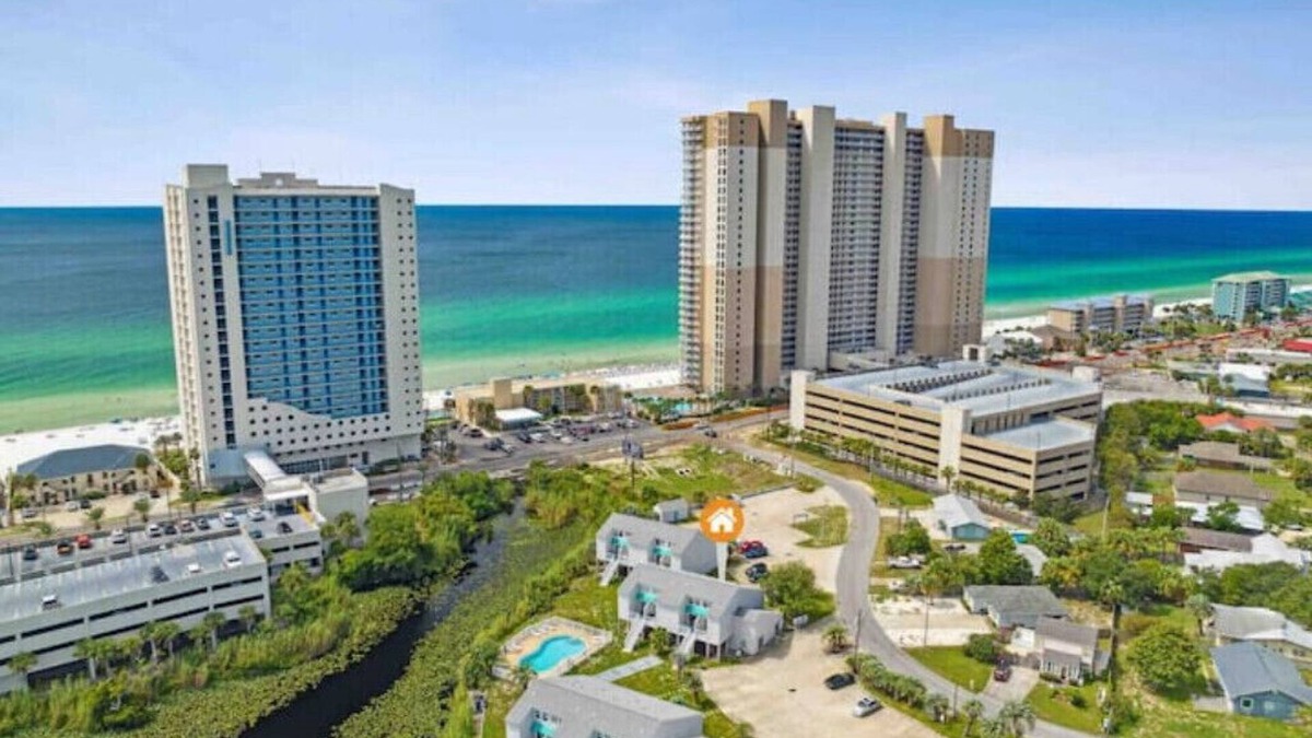 El Centro Beach Condo | Condo with pool, Steps From The Beach! Snow bird discounts! Near Pier Park!