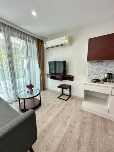 Ban Bo Han Apartment | Condominium Royal Lee near Airport Phuket
