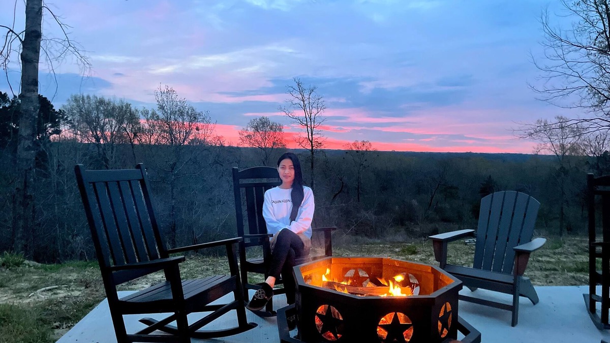 Shreveport Cabin | Conestoga Glamping Wagon w/Patio, Fire Pit & Grill overlooking Wildlife Reserve