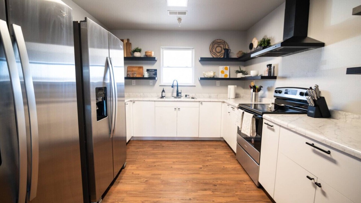 Jefferson City Apartment | Conestoga Quarters - Studio Apartment