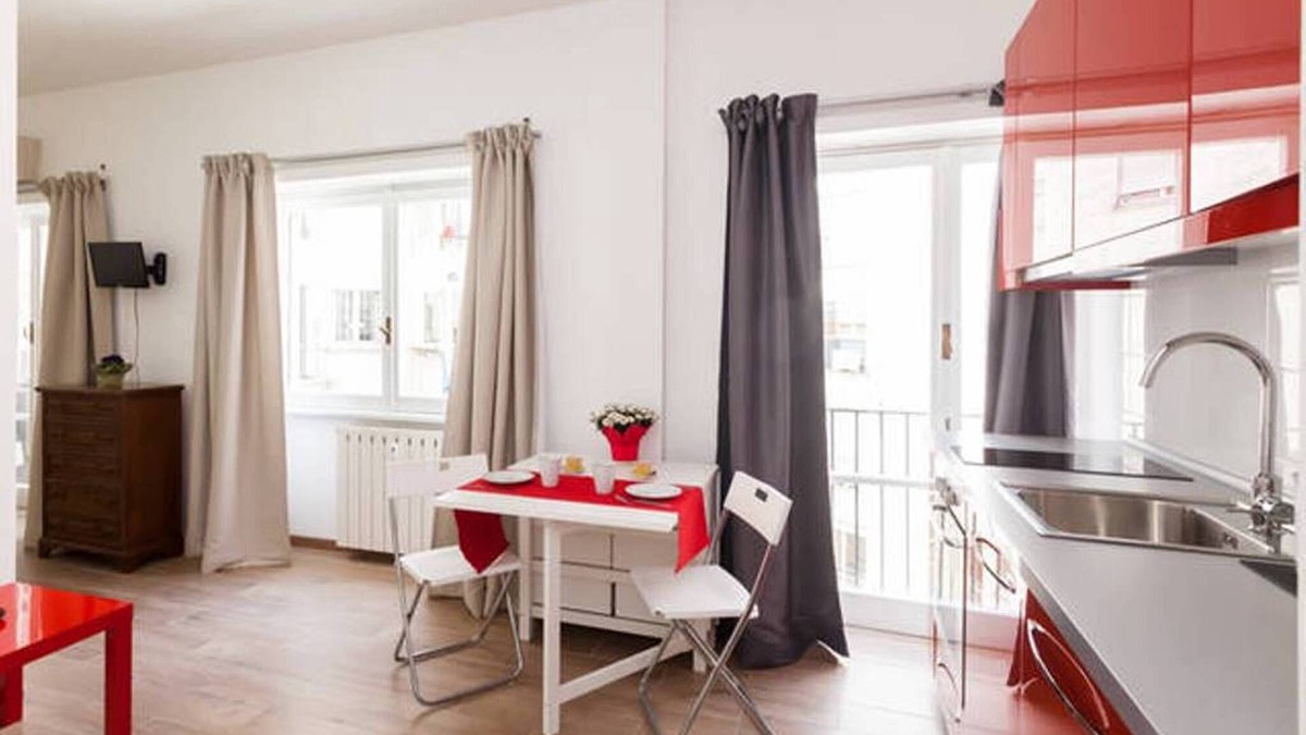 Quartiere XV Della Vittoria Apartment | Confortevole appartamento in uno dei più prestigiosi quartieri di Roma