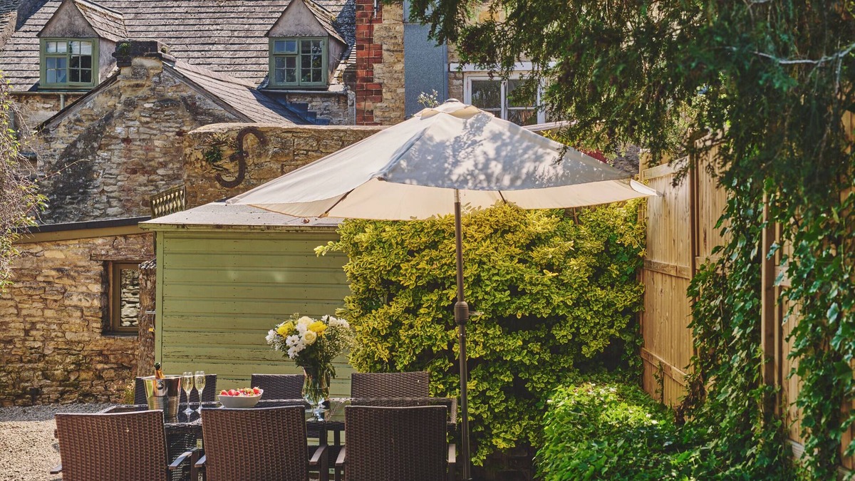 Stow-on-the-Wold Cottage | Coniston House