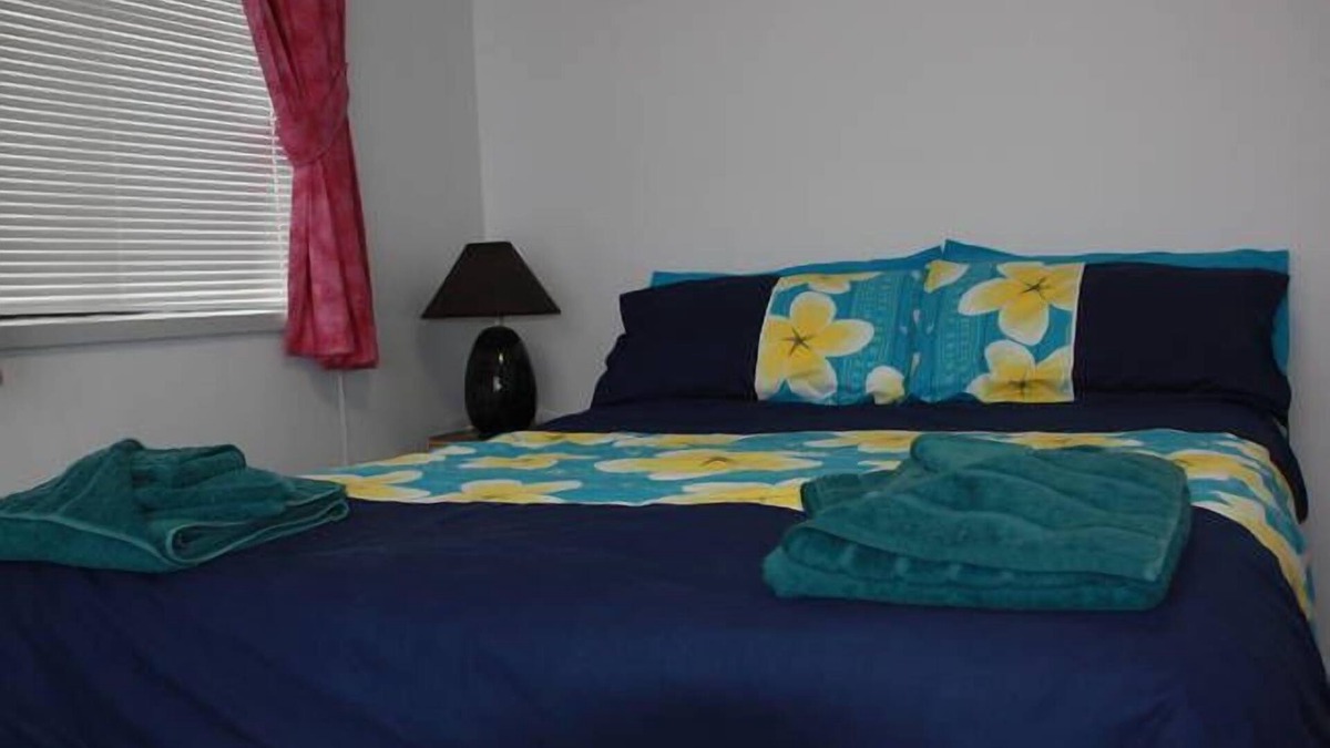 Lake Wangary House | Connemara Cottage - Mount Dutton Bay West