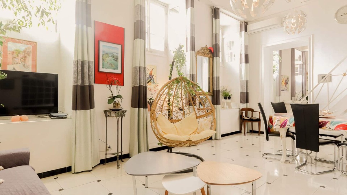 Old Town Apartment | CONONICE 16 persons 3 minutes from the beach