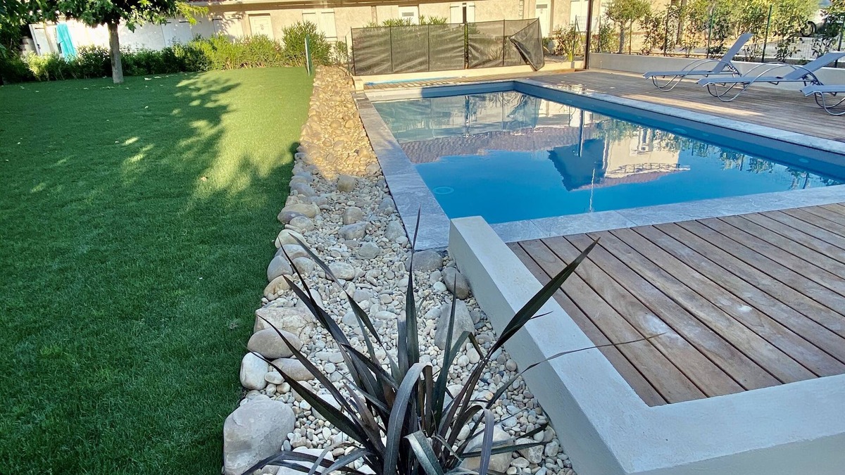 Gemenos Hotel | Contact Hôtel Le Provence