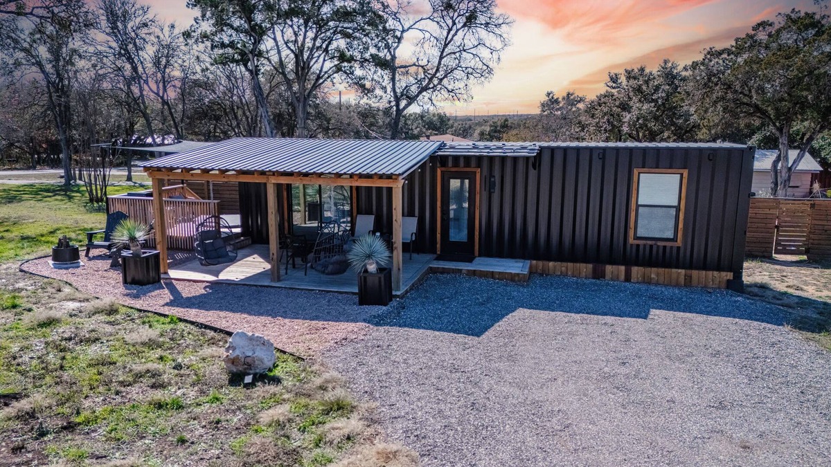 New Braunfels House | Contained in Gruene Cowboy Edition - Heated Pool! 1.5 Miles to Gruene!