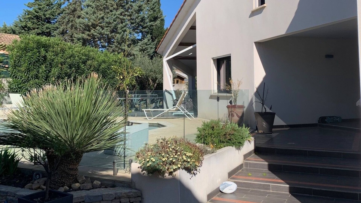Saint-Jean-de-Vedas House | Contemporary villa, between Garrigue and Montpellier