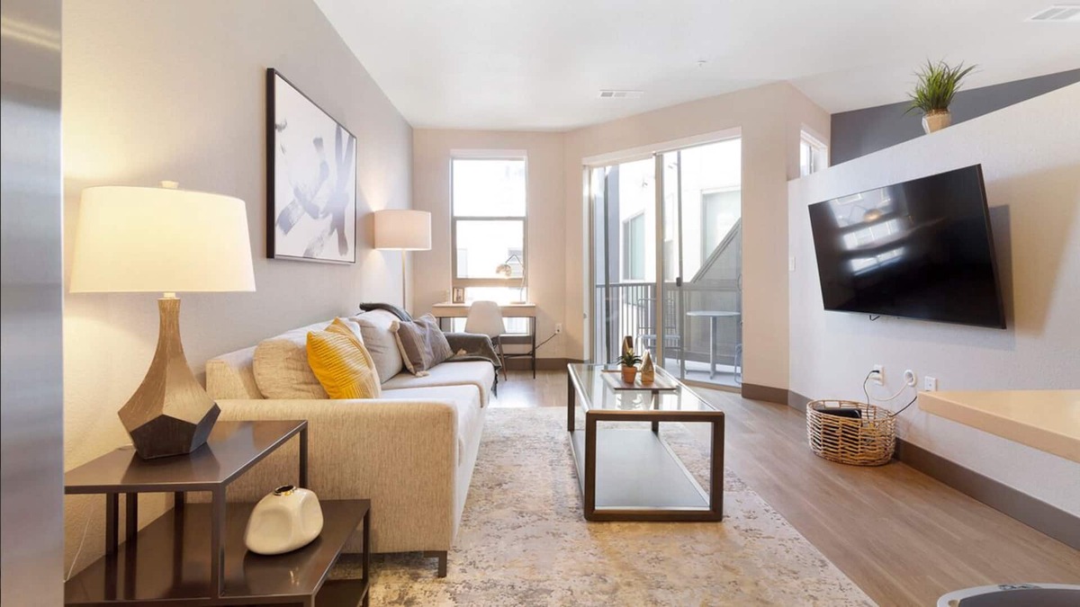 Capitol Hill Apartment | Contemporary 1BR, in unit Washer/Dryer, parking with all amenities!