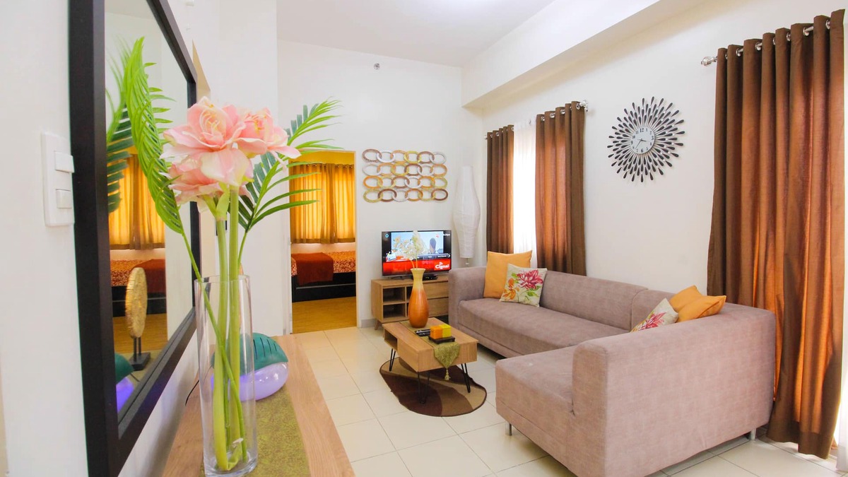 Sampaloc Apartment | Contemporary 2 Bedroom Penthouse Unit w Reserve Parking & Amazing City View