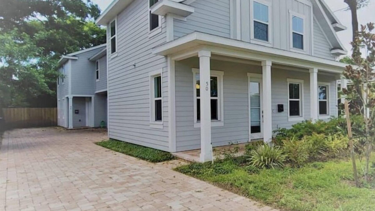 South Orange House | Contemporary 3bedroom home with modern amenities located in the heart of Orlando