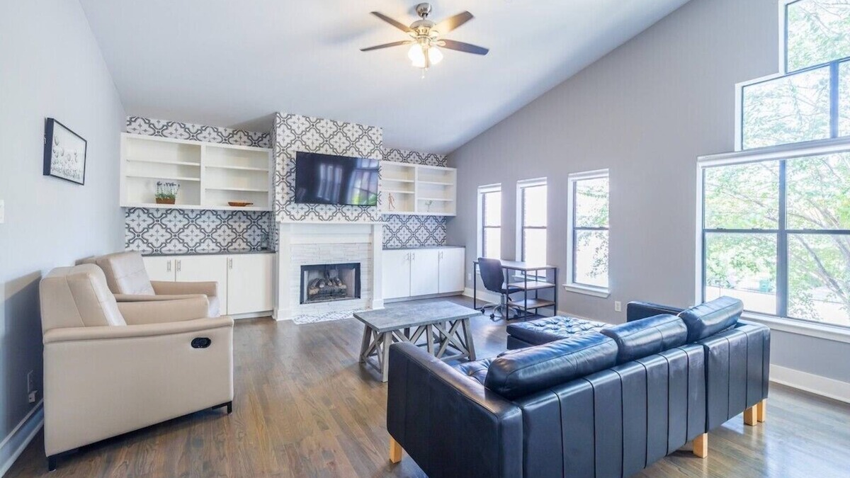 Willow Meadows/Willowbend Area House | Contemporary 4-bedroom house near NRG Med. Center