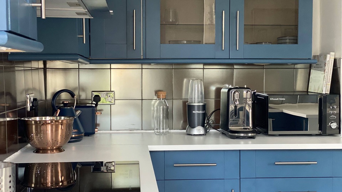 Turnham Green Apartment | Contemporary apartment in West London