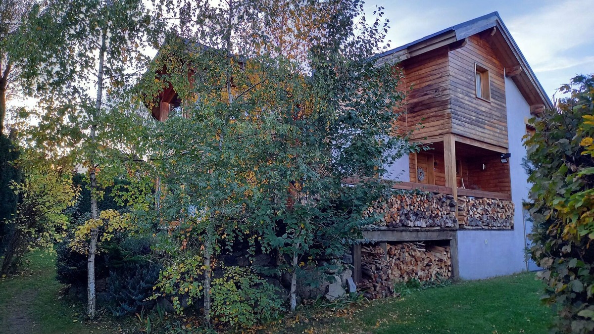 Superbolquere Ski Chalet | Contemporary chalet Bolquère pyrenees 2000