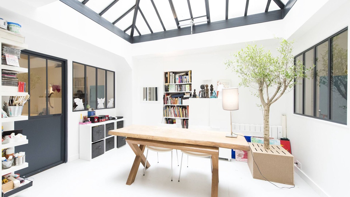 Quartier Sainte-Marguerite Apartment | Contemporary Chic by Place de la Nation, by Veeve