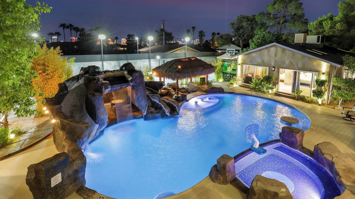 Las Vegas Villa | Contemporary Private Villa w/Pool, Sports Court & Near Strip!