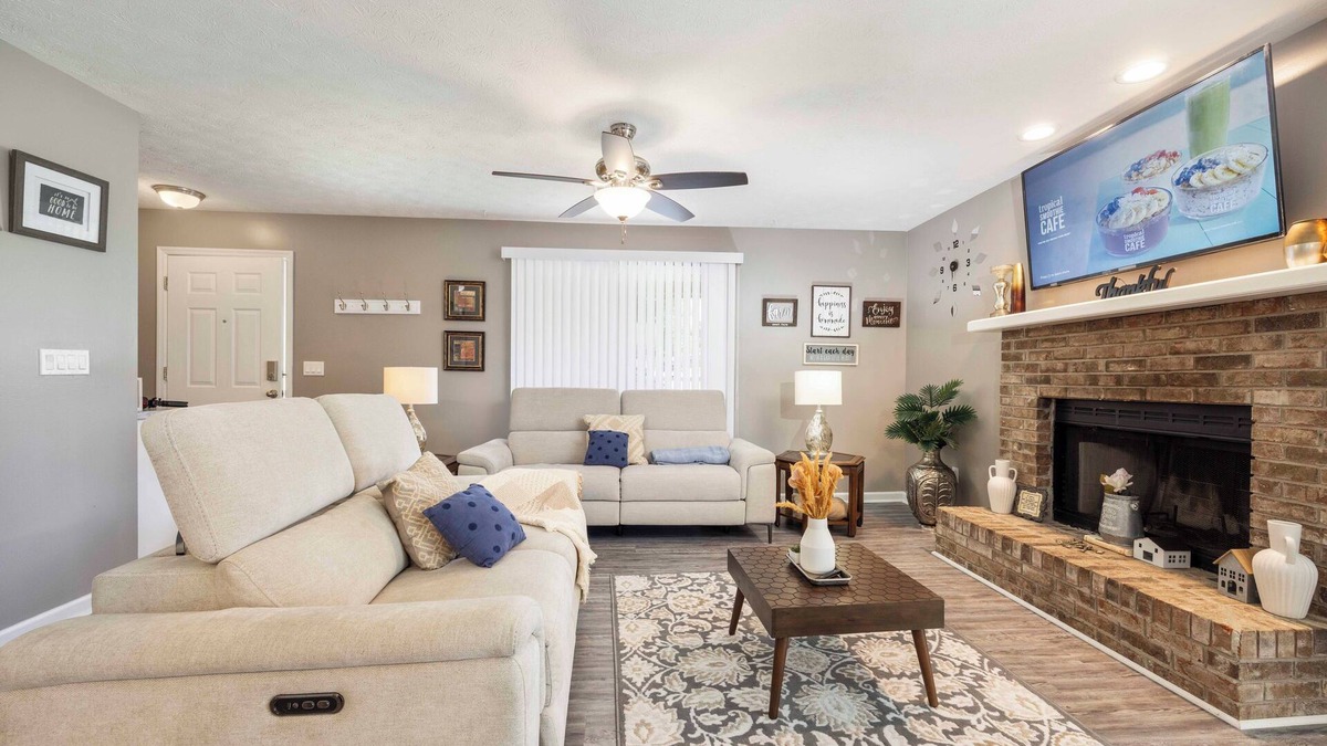 Columbus House | Contemporary Rustic Luxe Retreat - Near FT Moore