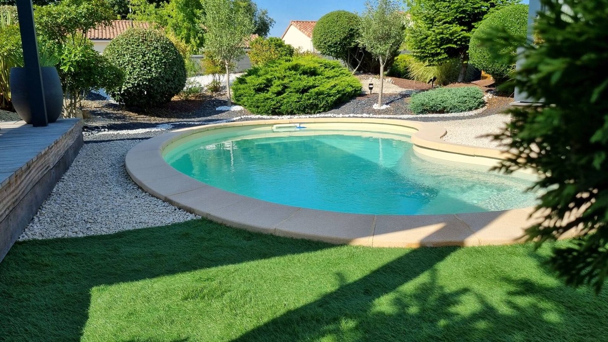 Gaillac House | Contemporary villa with swimming pool