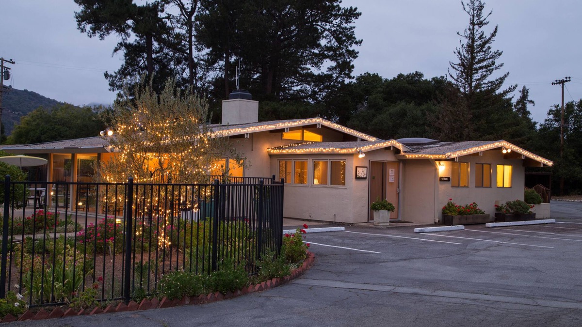 Carmel Valley Hotel | Contenta Inn