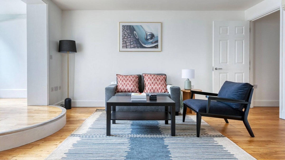 Isle of Dogs Apartment | Convenient Canary Wharf 1BR w/Parking, nr Bars & Dining, by Blueground