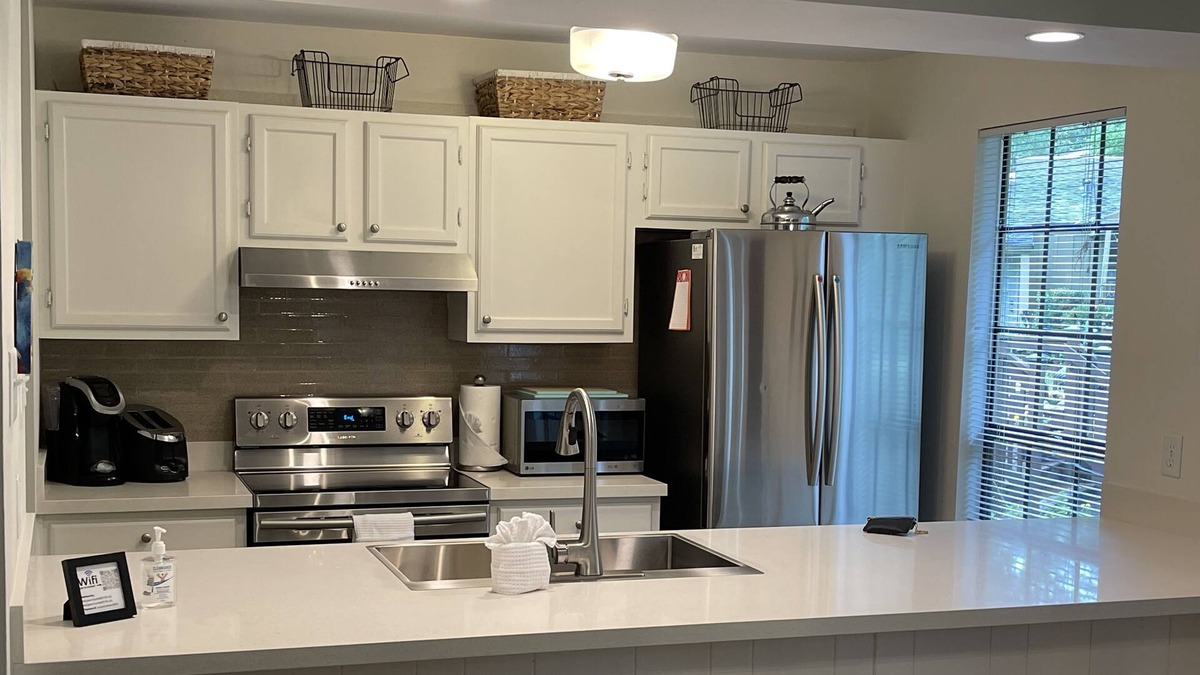 Mandeville Condo | Convenient condo living!