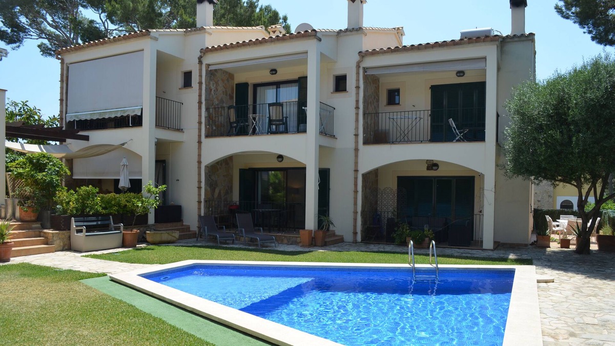 Alcanada House | Convenient, easy holiday in a quiet location with pool, 180 m from the sea