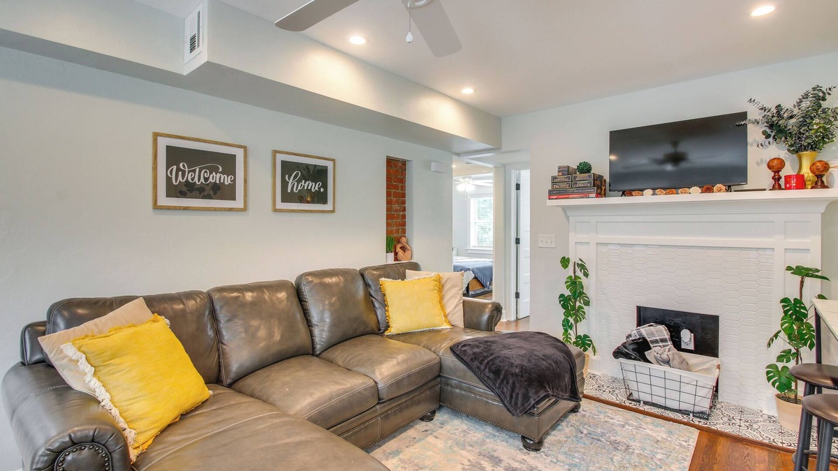 Central Oklahoma City Apartment | Convenient OKC Apartment: 4 Mi to Dtwn!
