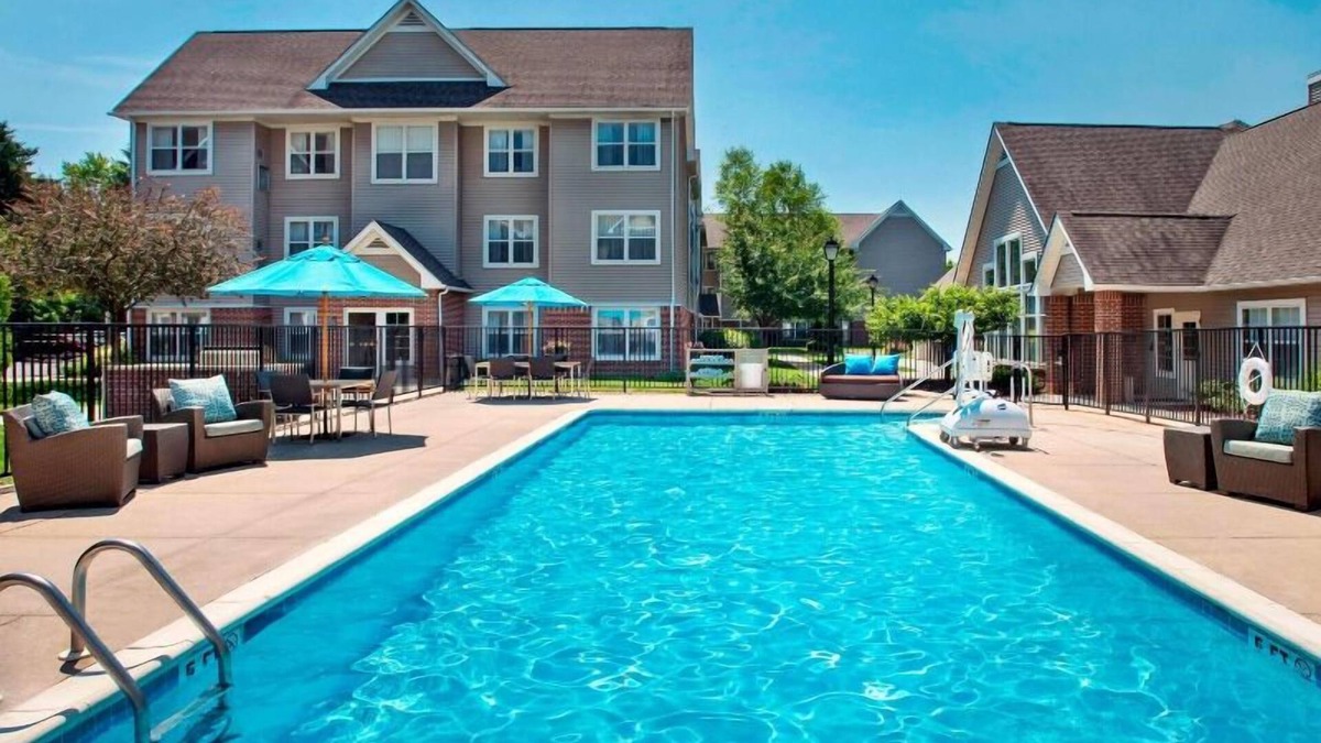 Bethlehem House | Convenient Stay in Bethlehem! 2 Modern Units w/ Parking, Fully equipped Kitchens