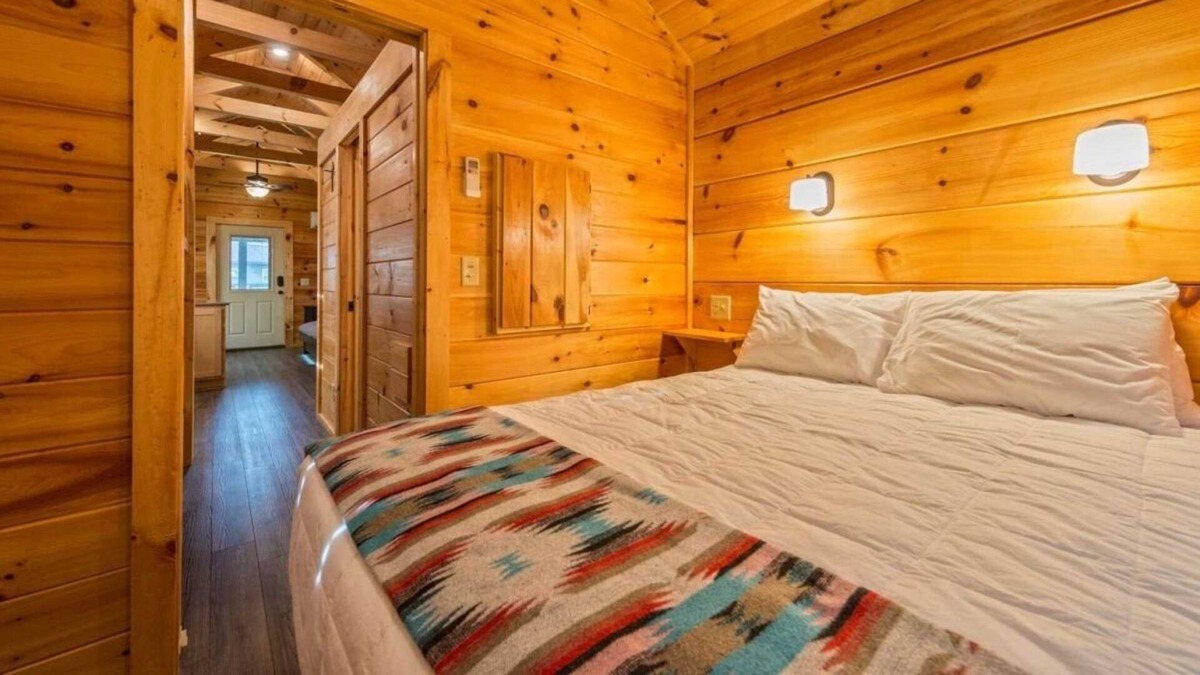Bryan Cabin | Convenient Stay, Superb Location! Full Kitchen, Outdoor Pool, Pets are Allowed!