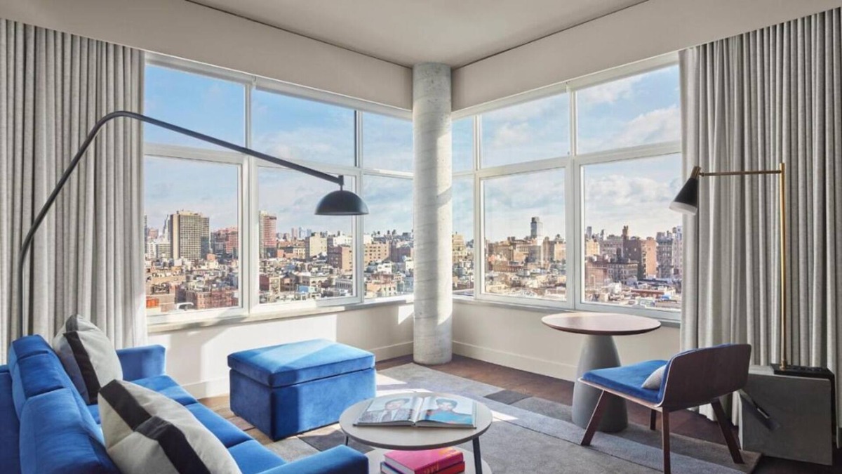 SoHo House | Convenient Stay, Superb Location! Onsite Pool, Near Dahesh Museum of Art