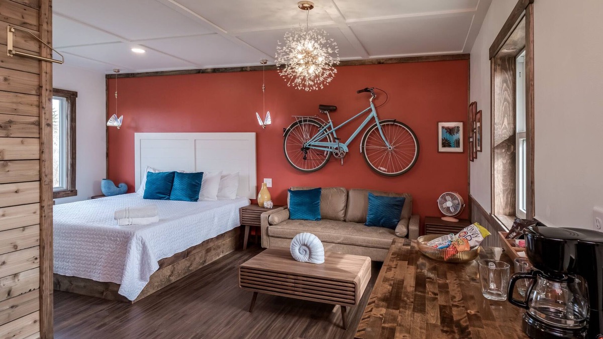 Prescott Apartment | Cook & Stay | Free Parking | Kitchen & Fireplace