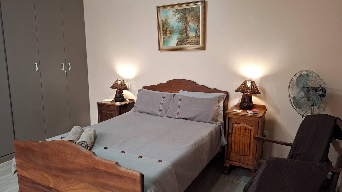 Ekurhuleni Apartment | Cool 1-bedroom apartment in Brakpan