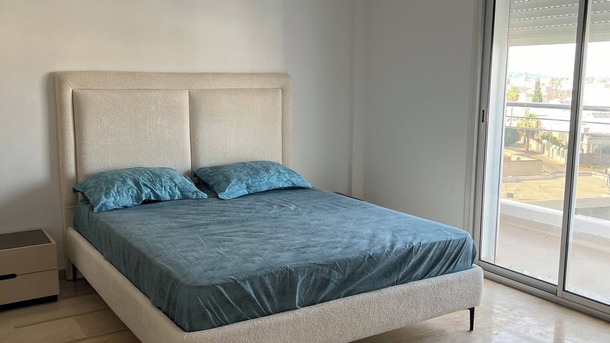 Bou Mhel el-Bassatine Apartment | Cool 2-bedroom apartment with AC in Bou Mhel el-Bassatine
