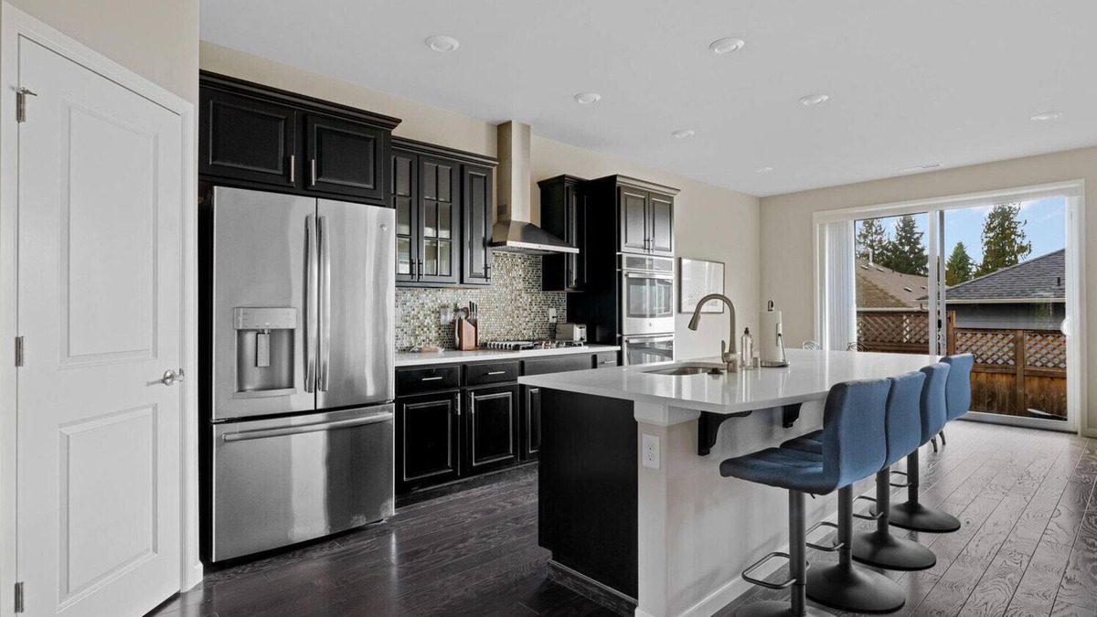 North Creek House | Cool Bothell 4BR w/W/D, nr Green Spaces, Dining & Shops, by Blueground