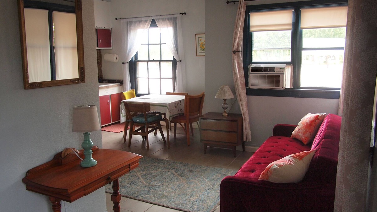 Clarkdale Apartment | Cool ground floor apartment #101