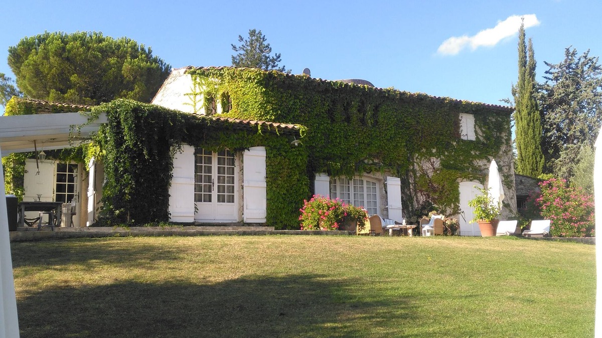 Saint-Jeannet Villa | Cool Villa in the hills near Vence