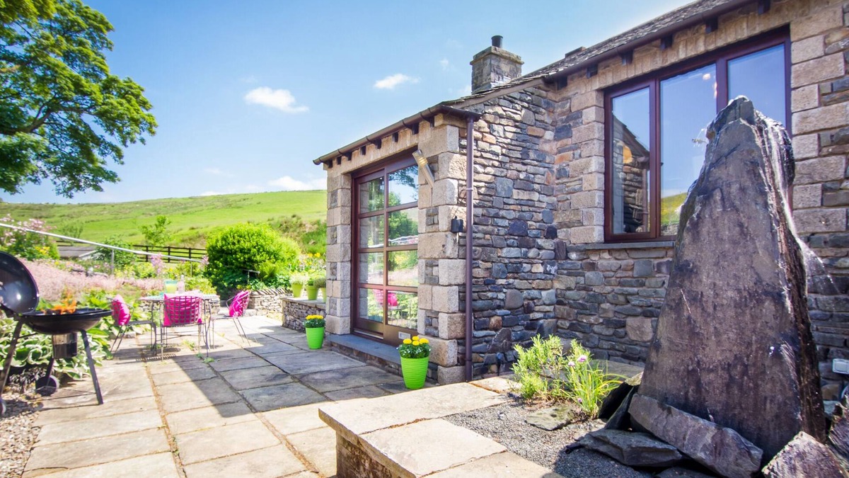 Bretherdale House | Coomb View at Sandbeds, Luxury Barn Conversion set in idyllic rural location