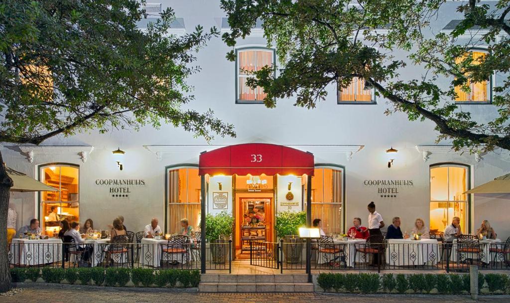 Stellenbosch Central Hotel | Coopmanhuijs Boutique Hotel & Spa
