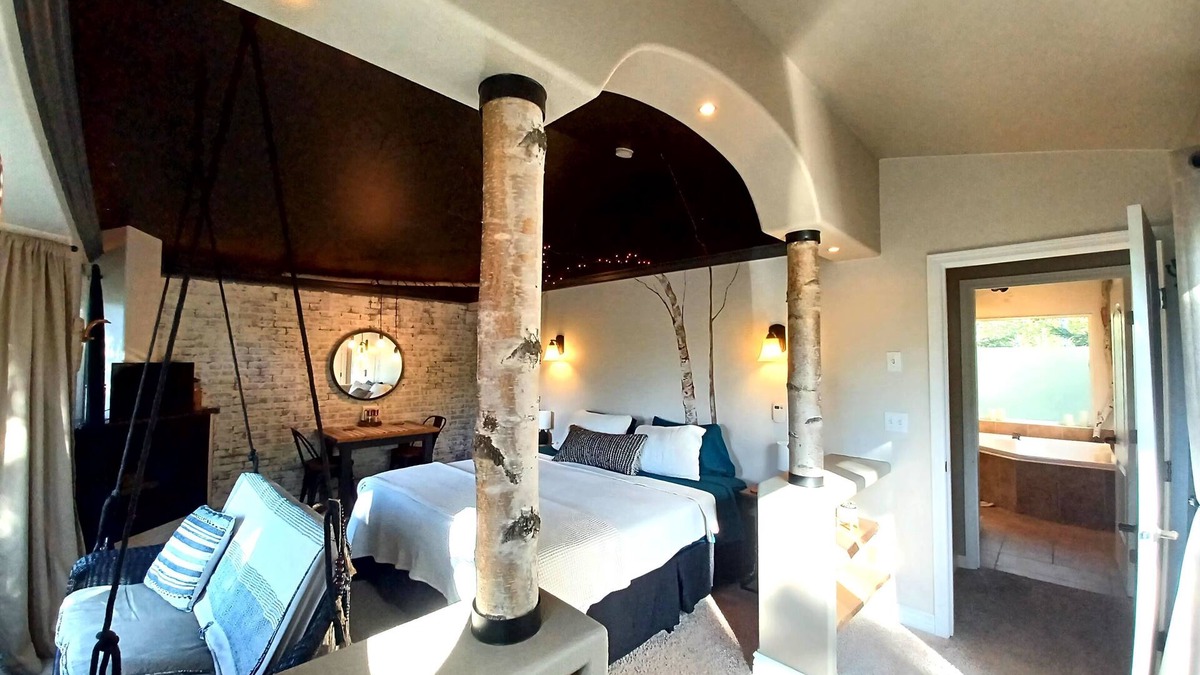 Palmer Apartment | Copper Birch Studio - Basecamp to Adventure