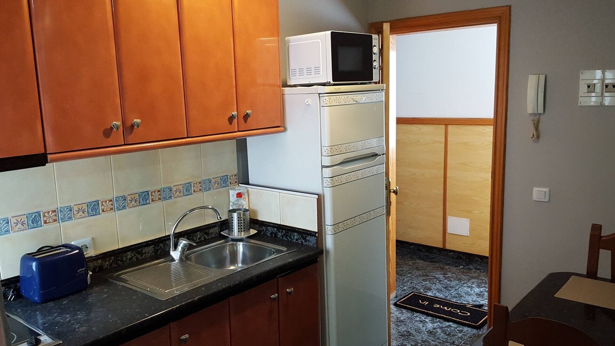 Vecindario Apartment | COQUETO apartment / studio. FREE WIFI.