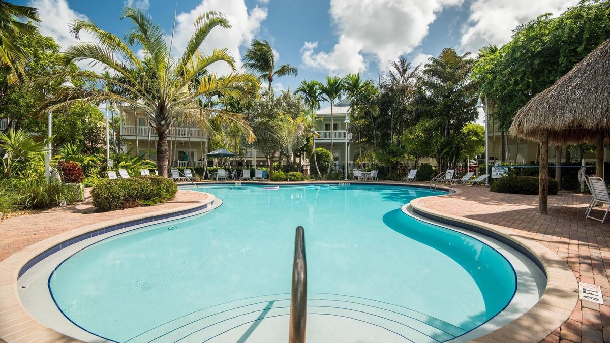 Key West Villa | Coral Villa by AvantStay | Close 2 DT Key West | Shared Pool & Patio!