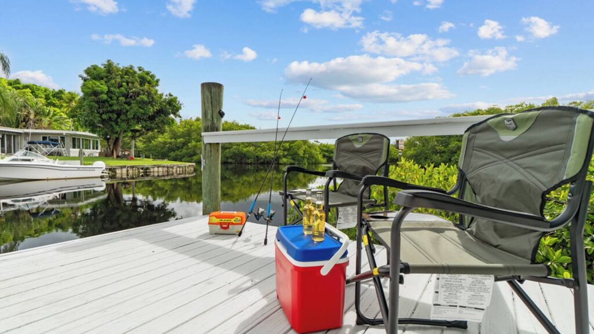 North Fort Myers House | Coral Way Escape is your private slice of Southwest Florida paradise