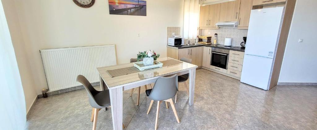 Oropos Apartment | Coralli Apartment