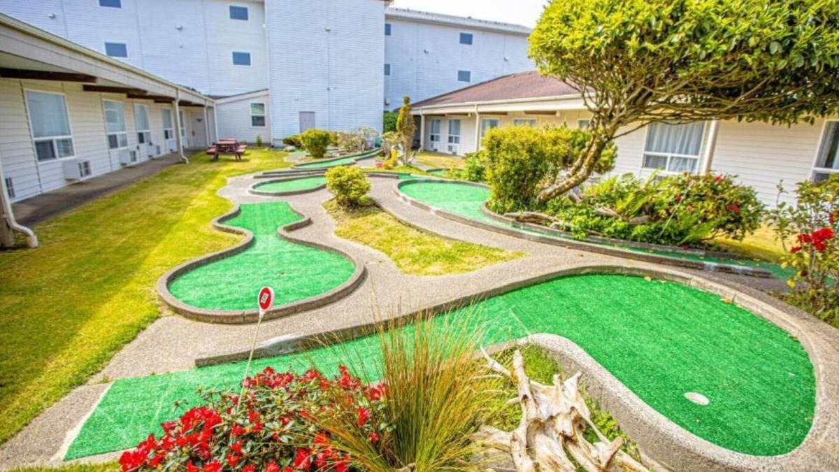 Ocean Shores Hotel | Coratel Inn & Suites By Jasper - Standard 2 Queen Bed Non Smoking